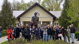 Студенты в музее-заповеднике "Мелихово"